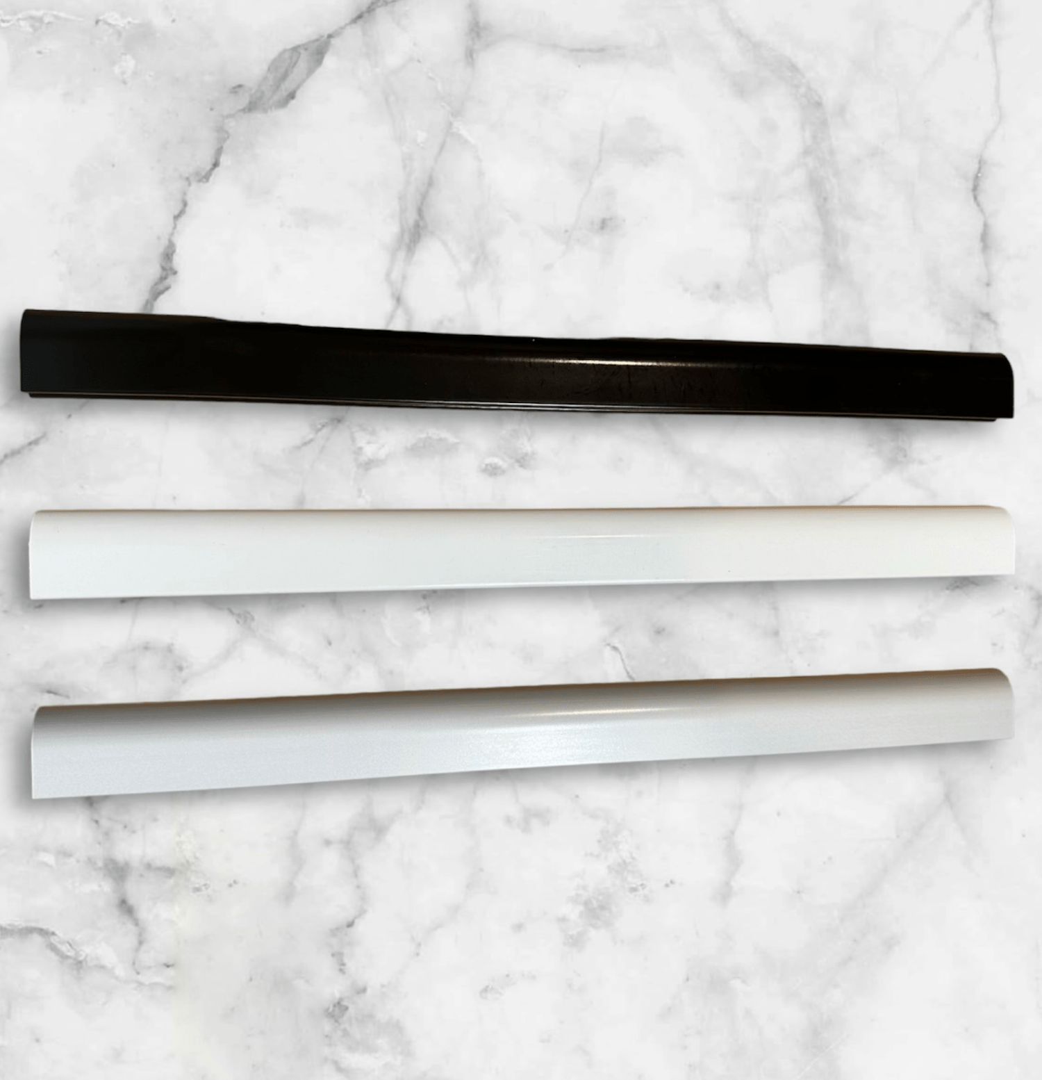 Adelaide curtains standard track for blockout or sheer. Standard Adelaide curtain track for curtain Adelaide installs with fabric, blockout or sheer curtains and blinds.